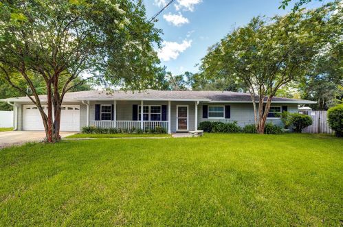 17326 Lynnette Dr, Lutz, FL 33549-5699
