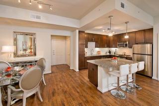 2900 Dallas St, Houston TX  77003-3814 exterior