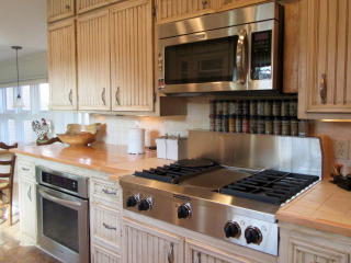 1410 Indiana Ave, Midland TX  79701-7013 exterior
