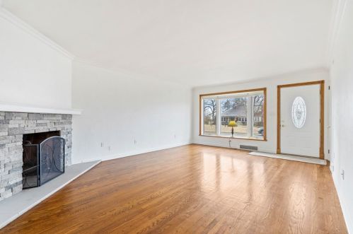 4733 Doverdell Dr, Pittsburgh, PA 15236-1826