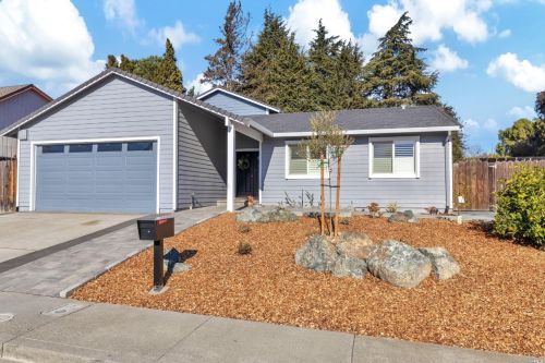 311 Dale Ct, Benicia, CA 94510-2133