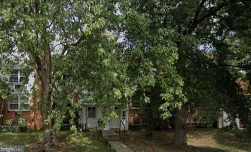 1617 Bonwood Rd, Wilmington, DE 19805-4633
