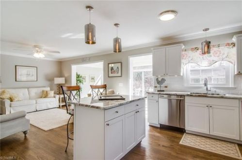4200 Driftwood Rd, Greensboro, NC 27455-2702