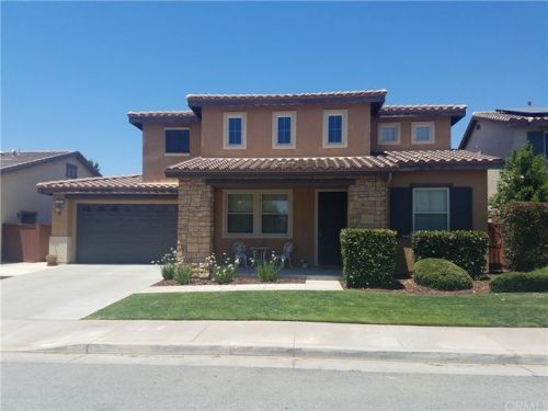 1352 Mandrake Way, Beaumont, CA 92223-8467