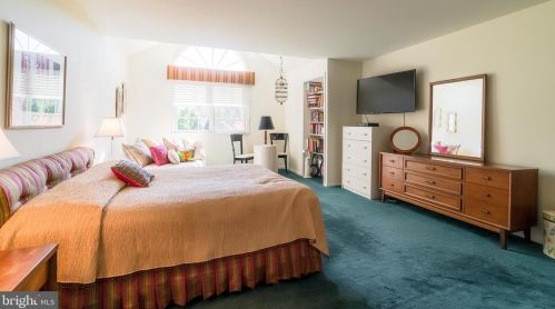 284 Conway Cir, Prospectville PA exterior