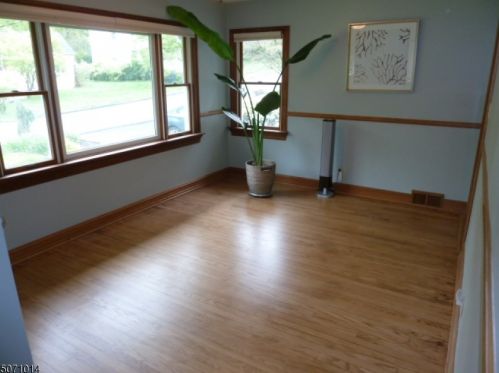 85 Fairmount Ave, Morristown NJ  07960-5093 exterior