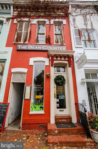 1665 Wisconsin Ave, Washington, DC 20007-2721