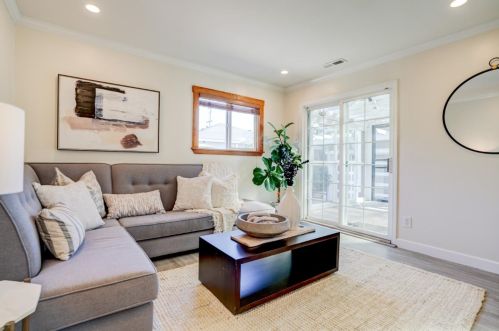 101 De Soto Way, San Bruno CA  94066-4719 exterior