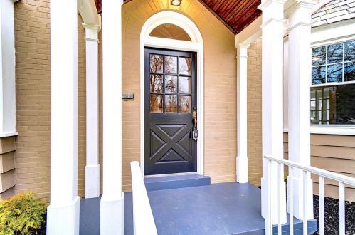 3261 Hardisty Ave, Cincinnati OH 45208-3006 exterior