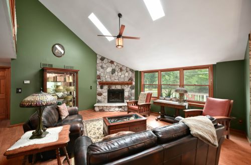 25520 Deer Ridge Trl, Waterford WI  53185-4869 exterior