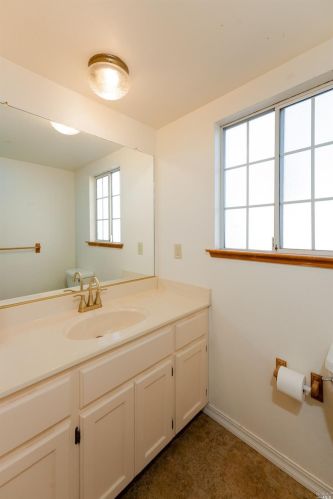 27841 Poppy Dr, Willits CA  95490-9060 exterior