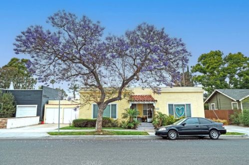 3815 8th St, Long Beach, CA 90804-5227