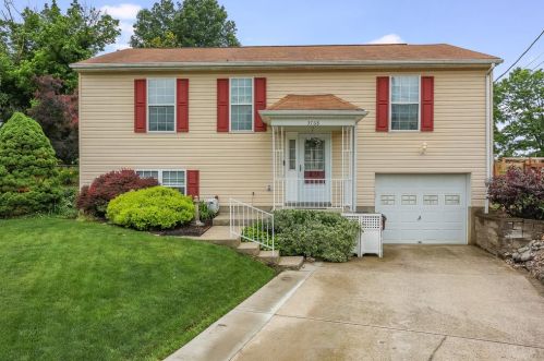 3768 Luke Ln, Covington, KY 41018-2705