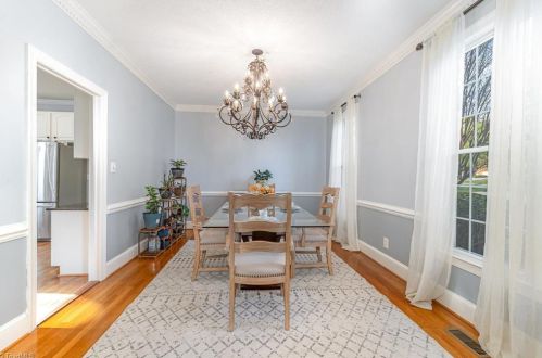 5317 Highstream Ct, Greensboro NC  27407-5825 exterior