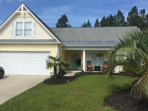 138 Palm Dr, Winnabow, NC 28479-5668