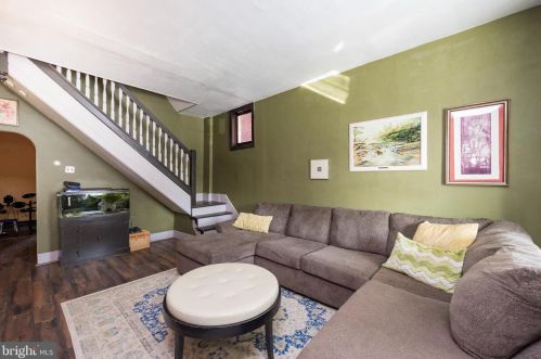 527 Walnut St, Limerick PA 19468-2320 exterior