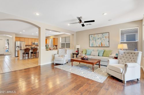 35205 30 Dr, Phoenix AZ 85017-4157 exterior