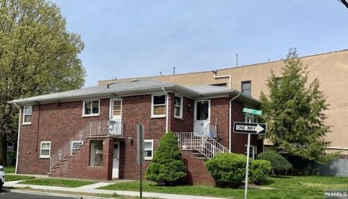 236 Day Ave, Cliffside Park NJ  07010-1128 exterior