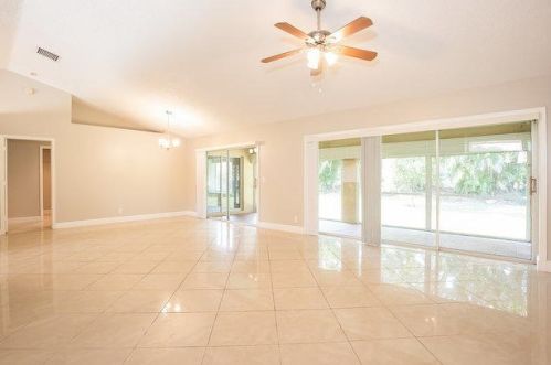 1481 Cold Springs Ct, West Palm Beach, FL 33414-5709
