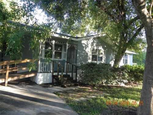 1900 Bayview Dr, Taylor Lake Village, TX 77586-1602