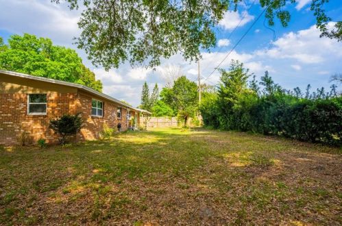 5200 Lima Pl, Orlando FL 32807-1625 exterior