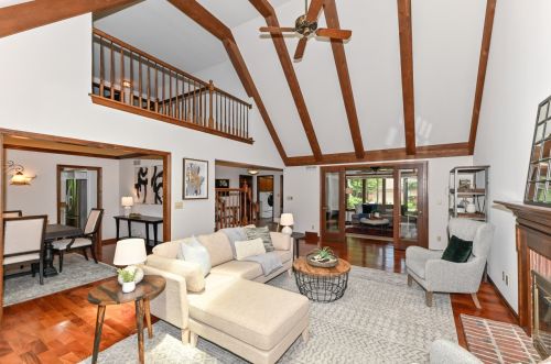 12427 Golf Dr, Thiensville WI  53092-2462 exterior