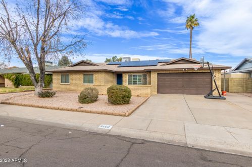 4650 Lawrence Ln, Glendale, AZ 85302-5230