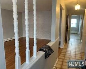 437 7th St, Fairview NJ  07022-1121 exterior