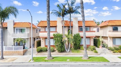 317 22nd St, Huntington Beach, CA 92648-3329