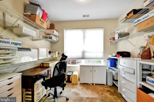 24 Chamber Ln, Columbus NJ  08022-2313 exterior