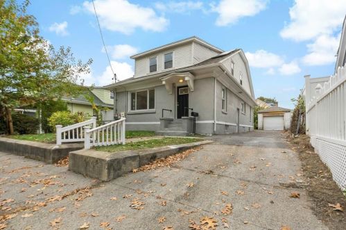 121 Sackett St, Providence, RI 02907-2146