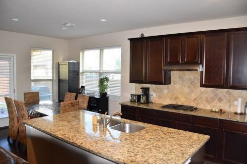 620 Purtis Creek Ln, Georgetown TX  78628-7209 exterior