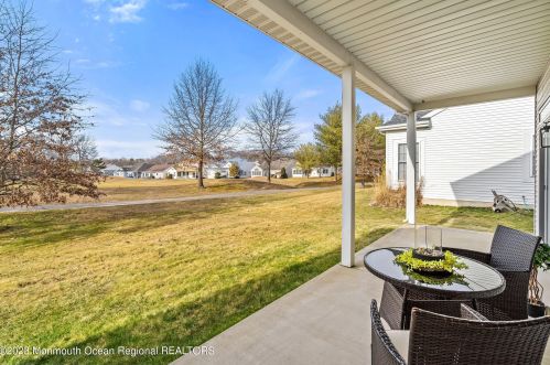58 Baltusrol Dr, Jackson Twp NJ  08527-4012 exterior