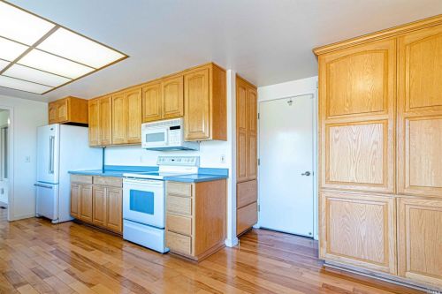 2 Valley Oaks Ln, Santa Rosa CA  95409-6234 exterior