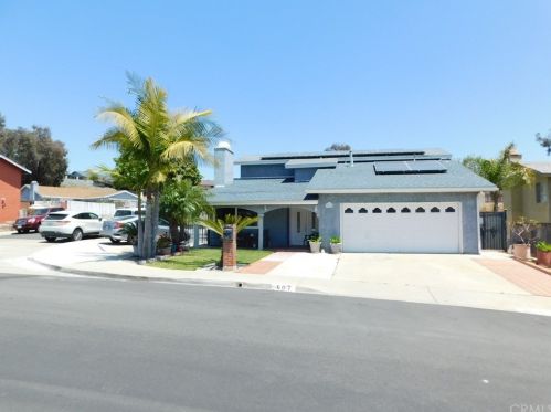 607 Arroyo Seco Dr, San Diego, CA 92114-5840