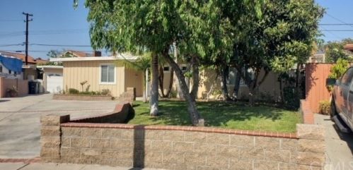 8249 Larch Cir, Buena Park, CA 90620-3319