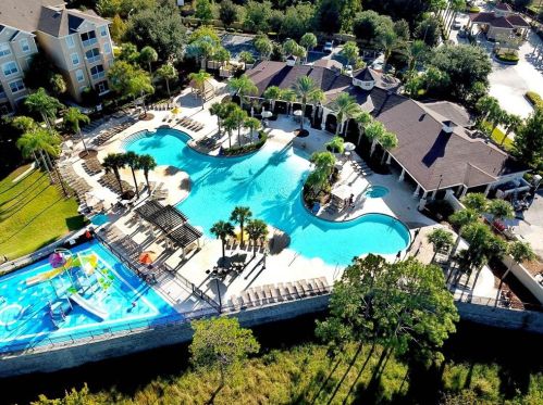 2520 Renshaw St, Kissimmee FL 34747-2109 exterior