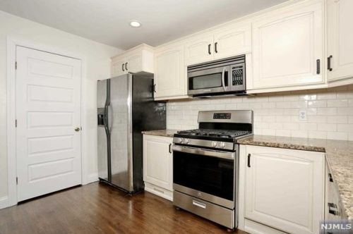 60 Madison Ave, Dumont NJ 07628-2317 exterior