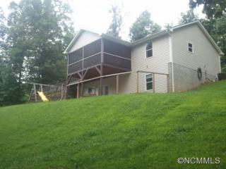 27 Kenlan Dr, Swannanoa, NC 28778-9225