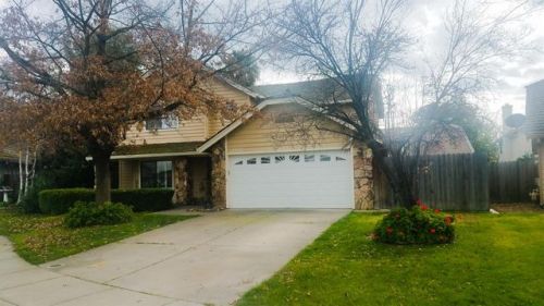2712 River Valley Cir, Modesto, CA 95351-6837