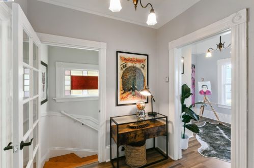 733 59th St, Oakland CA 94609-1417 exterior