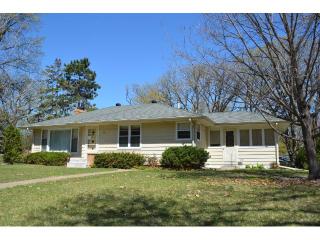61 Talmadge Way, Minneapolis, MN 55432-3051
