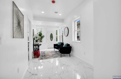 1084 Grove St, Irvington NJ  07111-4123 exterior