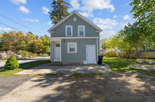 38 Stone St, Coventry RI  02816-6151 exterior