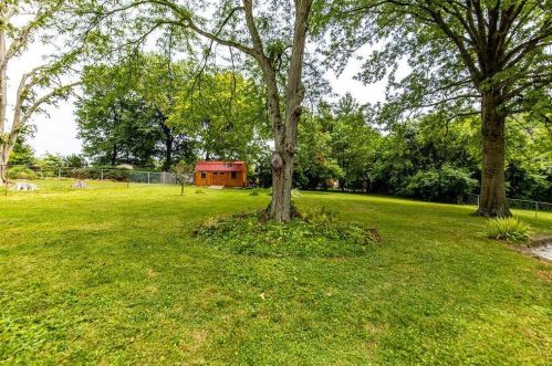 3432 Ebenezer Rd, Cincinnati, OH 45248-3019
