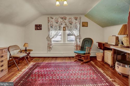 515 Spring Garden St, Carlisle PA  17013-2559 exterior