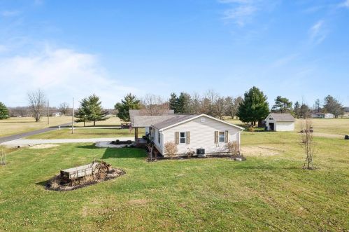 123 Shawnee Dr, Sardinia, OH 45171-9748