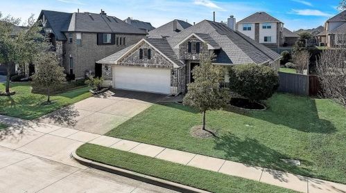 964 Tara Dr, Burleson, TX 76028-8237