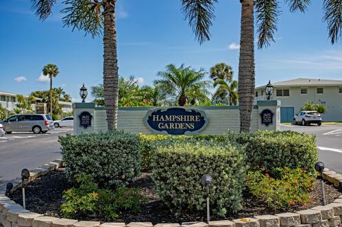 2542 Federal Hwy, Boynton Beach FL  33435-7714 exterior