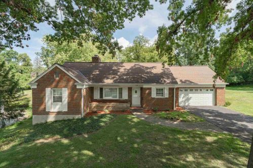 42 Orchard Hill Rd, Newport, KY 41075-1064